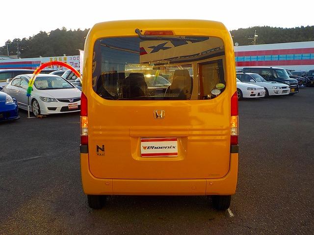 Ｎ－ＶＡＮ＋スタイル ファンホンダセンシング☆軽減ブレーキ☆走行４．０万☆試乗ＯＫ　ホンダセンシング☆軽減ブレーキ☆追従クルコン☆車線逸脱抑制☆専用オーディオ☆ＵＳＢ☆ステアリモコン☆オーバーヘッドコンソール☆オートエアコン☆スマートキー☆プッシュスタート☆走行４．０万☆試乗出来ます（8枚目）