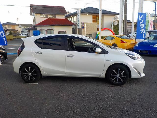 アクア Sスタイルブラック☆最終型☆ナビ☆全方位モニタ☆試乗出来ます 最終型☆軽減ブレーキ☆車線逸脱警報☆コーナーソナー☆ナビ☆パノラミックビューカメラ☆Bluetooth☆ステアリモコン☆前後ドラレコ☆リアスポイラー☆LEDオートライト☆走行5.0万km☆試乗出来ます(5枚目)