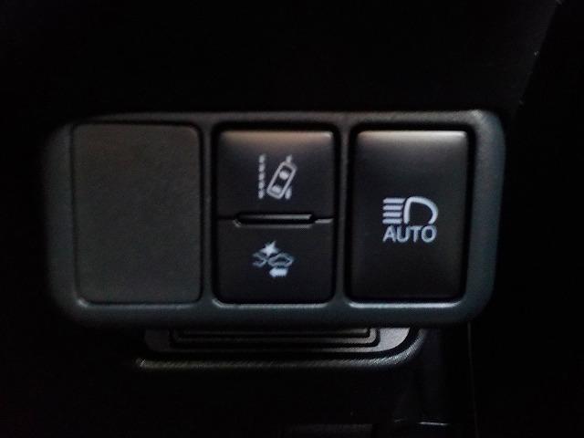 アクア Sスタイルブラック☆最終型☆ナビ☆全方位モニタ☆試乗出来ます 最終型☆軽減ブレーキ☆車線逸脱警報☆コーナーソナー☆ナビ☆パノラミックビューカメラ☆Bluetooth☆ステアリモコン☆前後ドラレコ☆リアスポイラー☆LEDオートライト☆走行5.0万km☆試乗出来ます(18枚目)