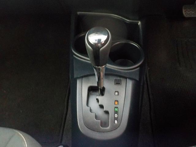 アクア Sスタイルブラック☆最終型☆ナビ☆全方位モニタ☆試乗出来ます 最終型☆軽減ブレーキ☆車線逸脱警報☆コーナーソナー☆ナビ☆パノラミックビューカメラ☆Bluetooth☆ステアリモコン☆前後ドラレコ☆リアスポイラー☆LEDオートライト☆走行5.0万km☆試乗出来ます(27枚目)