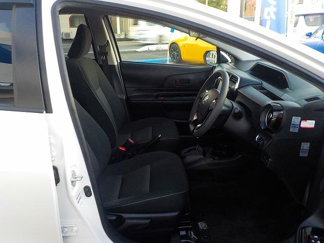 アクア Sスタイルブラック☆最終型☆ナビ☆全方位モニタ☆試乗出来ます 最終型☆軽減ブレーキ☆車線逸脱警報☆コーナーソナー☆ナビ☆パノラミックビューカメラ☆Bluetooth☆ステアリモコン☆前後ドラレコ☆リアスポイラー☆LEDオートライト☆走行5.0万km☆試乗出来ます(31枚目)