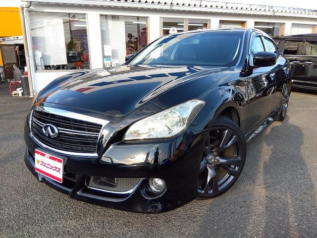 フーガハイブリッド ☆当店買取車☆黒革シート☆メーカーナビ☆サンルーフ☆試乗ＯＫ　☆当店買取車☆メーカーナビ☆黒本革シート☆サンルーフ☆ＤＶＤ再生☆シートヒーター☆バックカメラ☆ＥＴＣ☆Ｂｌｕｅｔｏｏｔｈ☆ＬＥＤオートライト☆２０インチアルミホイール☆走行７．５万ｋｍ☆試乗出来ます（2枚目）