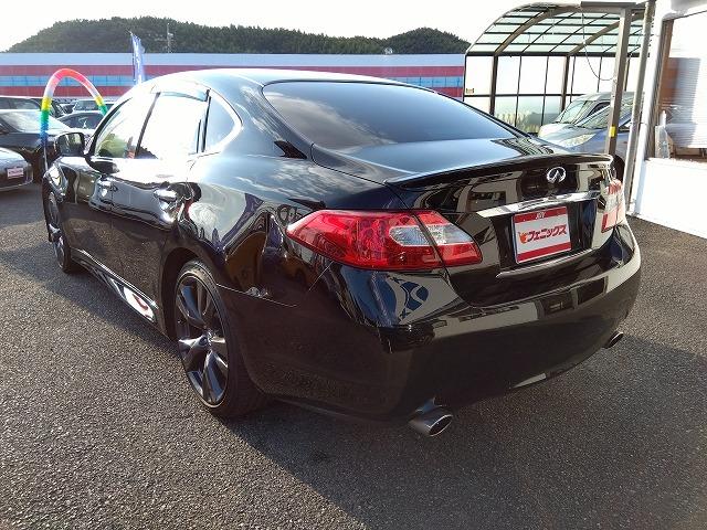 フーガハイブリッド ☆当店買取車☆黒革シート☆メーカーナビ☆サンルーフ☆試乗ＯＫ　☆当店買取車☆メーカーナビ☆黒本革シート☆サンルーフ☆ＤＶＤ再生☆シートヒーター☆バックカメラ☆ＥＴＣ☆Ｂｌｕｅｔｏｏｔｈ☆ＬＥＤオートライト☆２０インチアルミホイール☆走行７．５万ｋｍ☆試乗出来ます（8枚目）