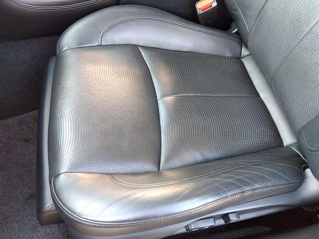 フーガハイブリッド ☆当店買取車☆黒革シート☆メーカーナビ☆サンルーフ☆試乗ＯＫ　☆当店買取車☆メーカーナビ☆黒本革シート☆サンルーフ☆ＤＶＤ再生☆シートヒーター☆バックカメラ☆ＥＴＣ☆Ｂｌｕｅｔｏｏｔｈ☆ＬＥＤオートライト☆２０インチアルミホイール☆走行７．５万ｋｍ☆試乗出来ます（35枚目）