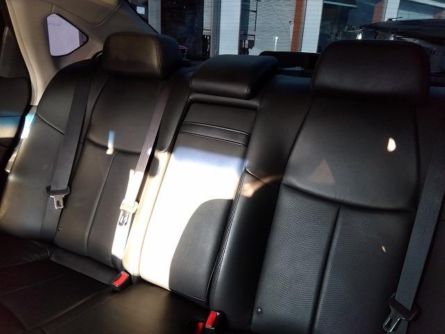 フーガハイブリッド ☆当店買取車☆黒革シート☆メーカーナビ☆サンルーフ☆試乗ＯＫ　☆当店買取車☆メーカーナビ☆黒本革シート☆サンルーフ☆ＤＶＤ再生☆シートヒーター☆バックカメラ☆ＥＴＣ☆Ｂｌｕｅｔｏｏｔｈ☆ＬＥＤオートライト☆２０インチアルミホイール☆走行７．５万ｋｍ☆試乗出来ます（38枚目）