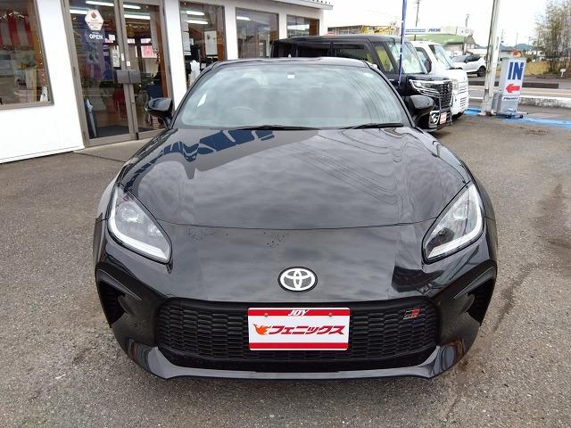 ＧＲ８６ ＲＺ☆ハーフレザー☆純正ナビ☆６速ＭＴ☆修復無☆禁煙車☆　純正ナビ・ＤＶＤ再生・ＣＤ録音・ＢＴｏｏｔｈ・Ｂカメラ・専用ハーフレザースポーツシート＆ヒーター・ブラインドスポットＤ・ステア連動ＬＥＤオートライト・バックフォグ・クルーズコント・スマートキー（3枚目）