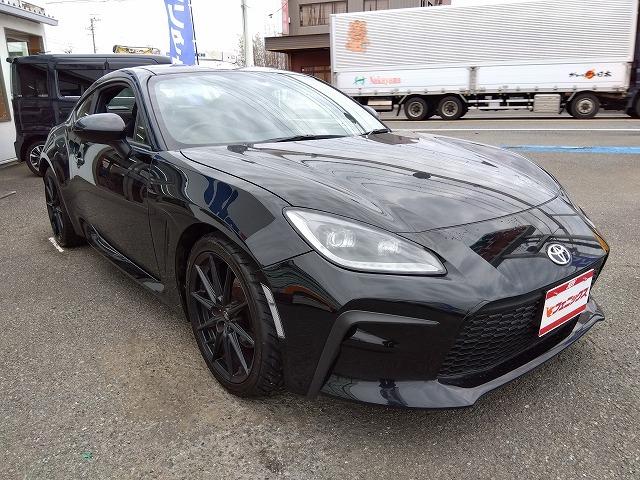 ＧＲ８６ ＲＺ☆ハーフレザー☆純正ナビ☆６速ＭＴ☆修復無☆禁煙車☆　純正ナビ・ＤＶＤ再生・ＣＤ録音・ＢＴｏｏｔｈ・Ｂカメラ・専用ハーフレザースポーツシート＆ヒーター・ブラインドスポットＤ・ステア連動ＬＥＤオートライト・バックフォグ・クルーズコント・スマートキー（4枚目）