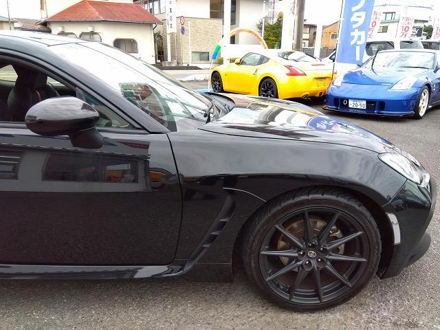 ＧＲ８６ ＲＺ☆ハーフレザー☆純正ナビ☆６速ＭＴ☆修復無☆禁煙車☆　純正ナビ・ＤＶＤ再生・ＣＤ録音・ＢＴｏｏｔｈ・Ｂカメラ・専用ハーフレザースポーツシート＆ヒーター・ブラインドスポットＤ・ステア連動ＬＥＤオートライト・バックフォグ・クルーズコント・スマートキー（12枚目）