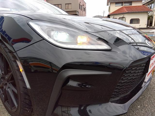 ＧＲ８６ ＲＺ☆ハーフレザー☆純正ナビ☆６速ＭＴ☆修復無☆禁煙車☆　純正ナビ・ＤＶＤ再生・ＣＤ録音・ＢＴｏｏｔｈ・Ｂカメラ・専用ハーフレザースポーツシート＆ヒーター・ブラインドスポットＤ・ステア連動ＬＥＤオートライト・バックフォグ・クルーズコント・スマートキー（18枚目）