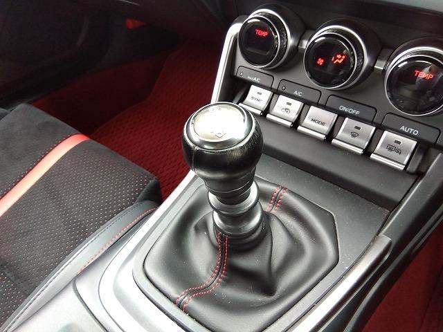 ＧＲ８６ ＲＺ☆ハーフレザー☆純正ナビ☆６速ＭＴ☆修復無☆禁煙車☆　純正ナビ・ＤＶＤ再生・ＣＤ録音・ＢＴｏｏｔｈ・Ｂカメラ・専用ハーフレザースポーツシート＆ヒーター・ブラインドスポットＤ・ステア連動ＬＥＤオートライト・バックフォグ・クルーズコント・スマートキー（65枚目）