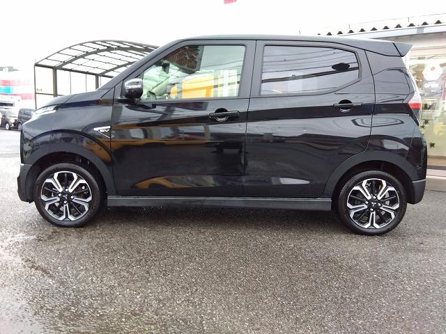 ｅＫクロス ＥＶ Ｐ☆先進安全快適パック☆全方位カメラ☆マイパイロット☆禁煙☆　スマフォ連携９型ナビ・ＡｐｐｌｅＣａｒ対応・全方位カメラ・デジタルインナーミラー・駐車支援・マイパイロット操舵支援・コーナーソナー・前席＆ハンドルヒーター・先進安全快適パック付き・ＥＴＣ２．０（5枚目）