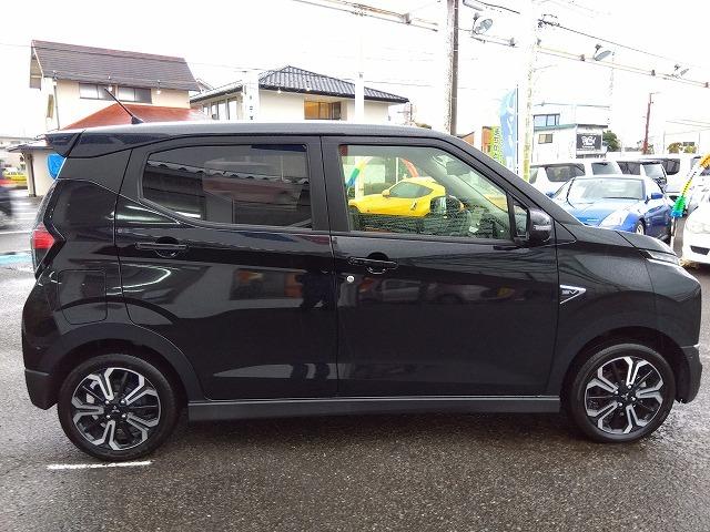 ｅＫクロス ＥＶ Ｐ☆先進安全快適パック☆全方位カメラ☆マイパイロット☆禁煙☆　スマフォ連携９型ナビ・ＡｐｐｌｅＣａｒ対応・全方位カメラ・デジタルインナーミラー・駐車支援・マイパイロット操舵支援・コーナーソナー・前席＆ハンドルヒーター・先進安全快適パック付き・ＥＴＣ２．０（11枚目）