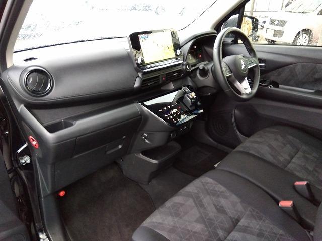 ｅＫクロス ＥＶ Ｐ☆先進安全快適パック☆全方位カメラ☆マイパイロット☆禁煙☆　スマフォ連携９型ナビ・ＡｐｐｌｅＣａｒ対応・全方位カメラ・デジタルインナーミラー・駐車支援・マイパイロット操舵支援・コーナーソナー・前席＆ハンドルヒーター・先進安全快適パック付き・ＥＴＣ２．０（77枚目）