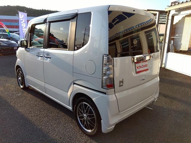 Ｎ－ＢＯＸ ＧＳＳｐｋｇ☆当店買取車☆後期型☆ナビ☆後席Ｍ☆試乗出来ます　☆当店買取車☆後期型☆ナビ☆フリップダウンモニター☆バックカメラ☆ＤＶＤ再生☆Ｂｌｕｅｔｏｏｔｈ☆ＥＴＣ☆両側電動ドア☆スマートキー☆プッシュスタート☆アルミホイール☆走行７．６万ｋｍ☆試乗出来ます☆（8枚目）