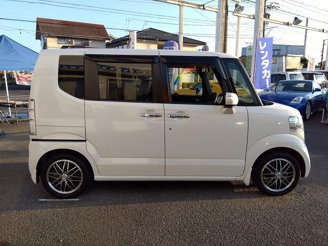 Ｎ－ＢＯＸ ＧＳＳｐｋｇ☆当店買取車☆後期型☆ナビ☆後席Ｍ☆試乗出来ます　☆当店買取車☆後期型☆ナビ☆フリップダウンモニター☆バックカメラ☆ＤＶＤ再生☆Ｂｌｕｅｔｏｏｔｈ☆ＥＴＣ☆両側電動ドア☆スマートキー☆プッシュスタート☆アルミホイール☆走行７．６万ｋｍ☆試乗出来ます☆（11枚目）