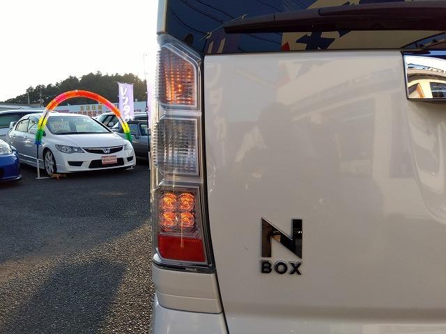 Ｎ－ＢＯＸ ＧＳＳｐｋｇ☆当店買取車☆後期型☆ナビ☆後席Ｍ☆試乗出来ます　☆当店買取車☆後期型☆ナビ☆フリップダウンモニター☆バックカメラ☆ＤＶＤ再生☆Ｂｌｕｅｔｏｏｔｈ☆ＥＴＣ☆両側電動ドア☆スマートキー☆プッシュスタート☆アルミホイール☆走行７．６万ｋｍ☆試乗出来ます☆（28枚目）