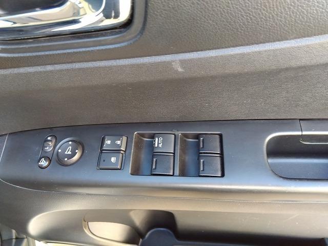 Ｎ－ＢＯＸ ＧＳＳｐｋｇ☆当店買取車☆後期型☆ナビ☆後席Ｍ☆試乗出来ます　☆当店買取車☆後期型☆ナビ☆フリップダウンモニター☆バックカメラ☆ＤＶＤ再生☆Ｂｌｕｅｔｏｏｔｈ☆ＥＴＣ☆両側電動ドア☆スマートキー☆プッシュスタート☆アルミホイール☆走行７．６万ｋｍ☆試乗出来ます☆（72枚目）