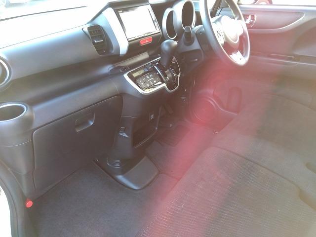 Ｎ－ＢＯＸ ＧＳＳｐｋｇ☆当店買取車☆後期型☆ナビ☆後席Ｍ☆試乗出来ます　☆当店買取車☆後期型☆ナビ☆フリップダウンモニター☆バックカメラ☆ＤＶＤ再生☆Ｂｌｕｅｔｏｏｔｈ☆ＥＴＣ☆両側電動ドア☆スマートキー☆プッシュスタート☆アルミホイール☆走行７．６万ｋｍ☆試乗出来ます☆（76枚目）