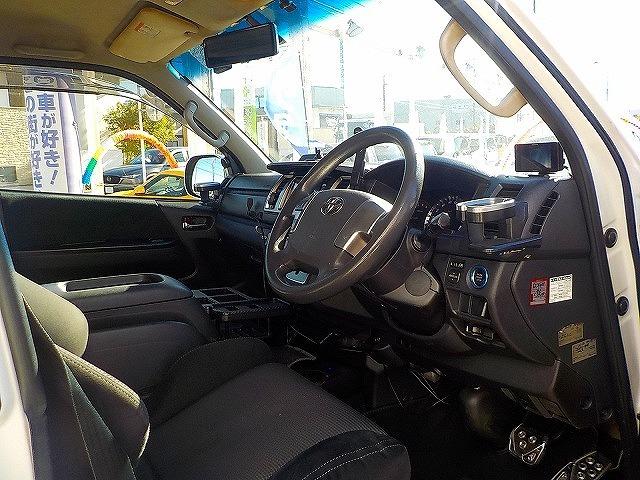 ハイエースバン ロングスーパーＧＬ☆ディーゼルターボ☆４ＷＤ☆キャリア付☆　アイバＷＯＲＫＳルーフキャリア・リアラダー・社外１７インチアルミ・ＬＥＤテール・ＲＥＣＡＲＯシート・前後ドラレコ・サブウーハー＆ツイーター・ＬＥＤオートライト・スマートキー・ＤＶＤ再生・ＢＴｏｏｔｈ（10枚目）