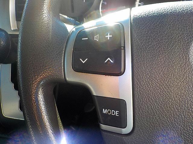 ハイエースバン ロングスーパーＧＬ☆ディーゼルターボ☆４ＷＤ☆キャリア付☆　アイバＷＯＲＫＳルーフキャリア・リアラダー・社外１７インチアルミ・ＬＥＤテール・ＲＥＣＡＲＯシート・前後ドラレコ・サブウーハー＆ツイーター・ＬＥＤオートライト・スマートキー・ＤＶＤ再生・ＢＴｏｏｔｈ（16枚目）