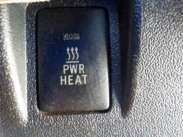 ハイエースバン ロングスーパーＧＬ☆ディーゼルターボ☆４ＷＤ☆キャリア付☆　アイバＷＯＲＫＳルーフキャリア・リアラダー・社外１７インチアルミ・ＬＥＤテール・ＲＥＣＡＲＯシート・前後ドラレコ・サブウーハー＆ツイーター・ＬＥＤオートライト・スマートキー・ＤＶＤ再生・ＢＴｏｏｔｈ（25枚目）