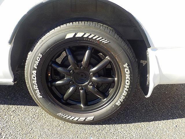 ハイエースバン ロングスーパーＧＬ☆ディーゼルターボ☆４ＷＤ☆キャリア付☆　アイバＷＯＲＫＳルーフキャリア・リアラダー・社外１７インチアルミ・ＬＥＤテール・ＲＥＣＡＲＯシート・前後ドラレコ・サブウーハー＆ツイーター・ＬＥＤオートライト・スマートキー・ＤＶＤ再生・ＢＴｏｏｔｈ（66枚目）