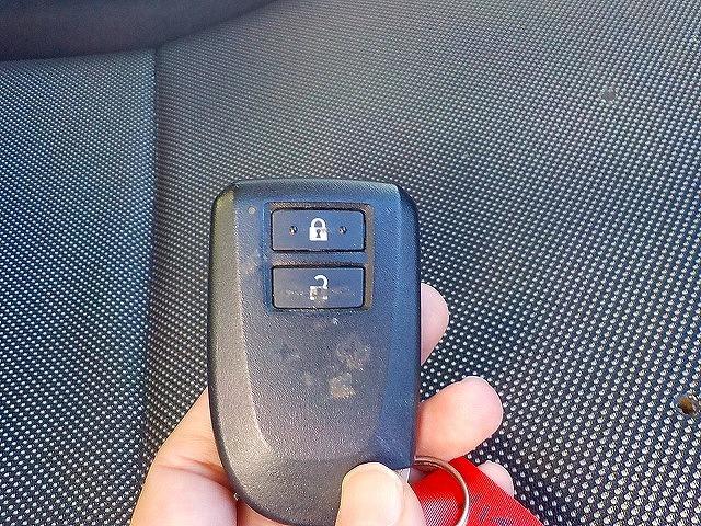 ハイエースバン ロングスーパーＧＬ☆ディーゼルターボ☆４ＷＤ☆キャリア付☆　アイバＷＯＲＫＳルーフキャリア・リアラダー・社外１７インチアルミ・ＬＥＤテール・ＲＥＣＡＲＯシート・前後ドラレコ・サブウーハー＆ツイーター・ＬＥＤオートライト・スマートキー・ＤＶＤ再生・ＢＴｏｏｔｈ（79枚目）