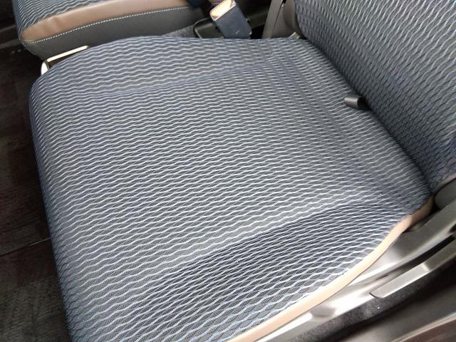 お支払いをローンでお考えの方は、お得な車検パックのご契約で、実質年率３．９％をご利用いただけます。次回の車検代行、エンジンオイル交換３回が無料、撥水コーティングなどが付いたお買い得プランです。