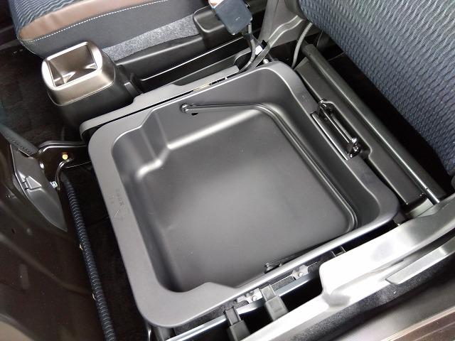 乗換えをご検討の方はチャンスです！！下取りキャンペーン開催中！！！査定額０円といわれた車輌、事故現状車、不動車も最高１０万円の査定額保証！！詳細はスタッフまでお問い合わせ下さい！！