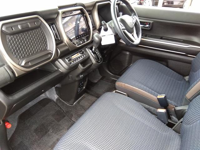 ９型ナビ☆全方位カメラ☆Ｂｌｕｅｔｏｏｔｈ☆アップルカープレイ☆パーキングソナー☆シートヒーター☆レーダークルーズ☆車線逸脱抑制☆衝突被害軽減ブレーキ☆ＬＥＤオートライト＆オートハイビーム☆試乗ＯＫ☆