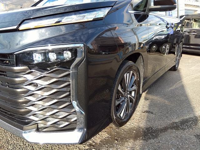 ヴォクシー 後期型☆ＨＶ－ＳＺ☆後期型☆１０型ナビ１４型後席Ｍ☆試乗ＯＫ　後期型☆１０型ナビ☆ＨＤＭＩ☆全方位カメラ☆１４型フリップダウンモニター☆リモートパーク自動駐車☆デジタルインナーミラー☆半革＆ヒーター☆プリクラッシュ☆操舵支援☆ＥＴＣ２．０☆走行２．５万☆試乗ＯＫ（21枚目）