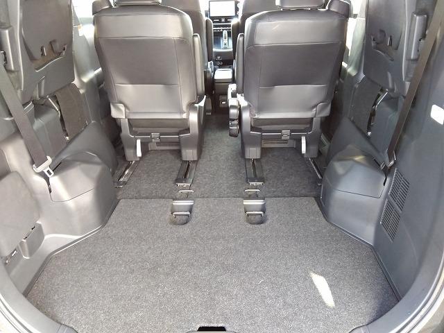 ヴォクシー 後期型☆ＨＶ－ＳＺ☆後期型☆１０型ナビ１４型後席Ｍ☆試乗ＯＫ　後期型☆１０型ナビ☆ＨＤＭＩ☆全方位カメラ☆１４型フリップダウンモニター☆リモートパーク自動駐車☆デジタルインナーミラー☆半革＆ヒーター☆プリクラッシュ☆操舵支援☆ＥＴＣ２．０☆走行２．５万☆試乗ＯＫ（42枚目）