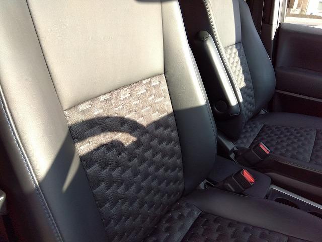 ヴォクシー 後期型☆ＨＶ－ＳＺ☆後期型☆１０型ナビ１４型後席Ｍ☆試乗ＯＫ　後期型☆１０型ナビ☆ＨＤＭＩ☆全方位カメラ☆１４型フリップダウンモニター☆リモートパーク自動駐車☆デジタルインナーミラー☆半革＆ヒーター☆プリクラッシュ☆操舵支援☆ＥＴＣ２．０☆走行２．５万☆試乗ＯＫ（53枚目）