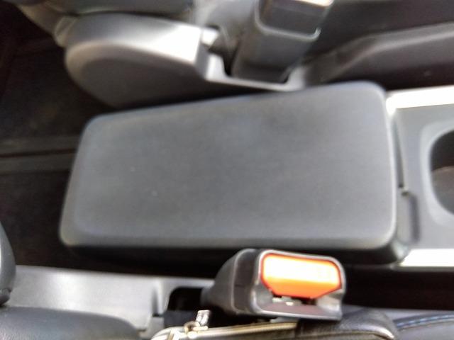 ヴォクシー 後期型☆ＨＶ－ＳＺ☆後期型☆１０型ナビ１４型後席Ｍ☆試乗ＯＫ　後期型☆１０型ナビ☆ＨＤＭＩ☆全方位カメラ☆１４型フリップダウンモニター☆リモートパーク自動駐車☆デジタルインナーミラー☆半革＆ヒーター☆プリクラッシュ☆操舵支援☆ＥＴＣ２．０☆走行２．５万☆試乗ＯＫ（68枚目）