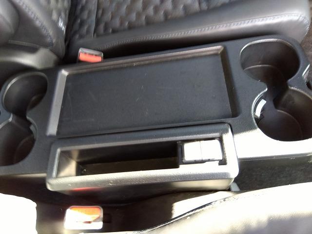 ヴォクシー 後期型☆ＨＶ－ＳＺ☆後期型☆１０型ナビ１４型後席Ｍ☆試乗ＯＫ　後期型☆１０型ナビ☆ＨＤＭＩ☆全方位カメラ☆１４型フリップダウンモニター☆リモートパーク自動駐車☆デジタルインナーミラー☆半革＆ヒーター☆プリクラッシュ☆操舵支援☆ＥＴＣ２．０☆走行２．５万☆試乗ＯＫ（71枚目）