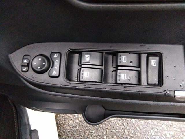 タント カスタムＲＳ☆ツートンカラー☆修復無☆評価４．５点☆禁煙車☆　ワイドナビ・ＤＶＤ再生・ＢＴｏｏｔｈ・Ｂカメラ・ハーフレザー＆ヒーター・クリアランスソナー・スマートアシスト・レーンディパーチャー・電子パーキング・ＬＥＤオートハイビーム・両パワスラ・ツートンカラー（70枚目）