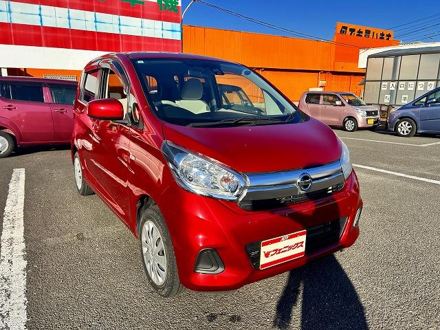 デイズ Ｊ　☆修復歴無し☆禁煙車☆実走行９千キロ☆試乗ＯＫ☆　☆ナビ☆Ｂｌｕｅｔｏｏｔｈ☆音楽録音☆ＣＤ・ＤＶＤ・ＳＤ再生☆ステアリモコン☆フルセグＴＶ☆エマージェンシーブレーキ☆電格ミラー☆キーレスキー☆Ｗエアバック☆試乗できます☆（5枚目）