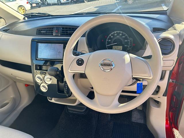 デイズ Ｊ　☆修復歴無し☆禁煙車☆実走行９千キロ☆試乗ＯＫ☆　☆ナビ☆Ｂｌｕｅｔｏｏｔｈ☆音楽録音☆ＣＤ・ＤＶＤ・ＳＤ再生☆ステアリモコン☆フルセグＴＶ☆エマージェンシーブレーキ☆電格ミラー☆キーレスキー☆Ｗエアバック☆試乗できます☆（12枚目）