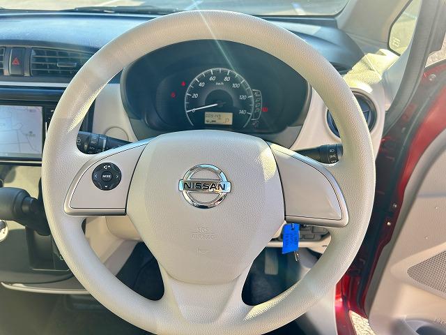 デイズ Ｊ　☆修復歴無し☆禁煙車☆実走行９千キロ☆試乗ＯＫ☆　☆ナビ☆Ｂｌｕｅｔｏｏｔｈ☆音楽録音☆ＣＤ・ＤＶＤ・ＳＤ再生☆ステアリモコン☆フルセグＴＶ☆エマージェンシーブレーキ☆電格ミラー☆キーレスキー☆Ｗエアバック☆試乗できます☆（13枚目）