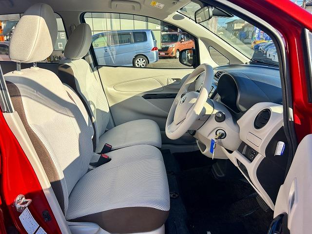 デイズ Ｊ　☆修復歴無し☆禁煙車☆実走行９千キロ☆試乗ＯＫ☆　☆ナビ☆Ｂｌｕｅｔｏｏｔｈ☆音楽録音☆ＣＤ・ＤＶＤ・ＳＤ再生☆ステアリモコン☆フルセグＴＶ☆エマージェンシーブレーキ☆電格ミラー☆キーレスキー☆Ｗエアバック☆試乗できます☆（35枚目）