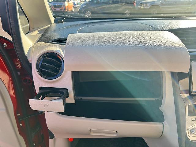 デイズ Ｊ　☆修復歴無し☆禁煙車☆実走行９千キロ☆試乗ＯＫ☆　☆ナビ☆Ｂｌｕｅｔｏｏｔｈ☆音楽録音☆ＣＤ・ＤＶＤ・ＳＤ再生☆ステアリモコン☆フルセグＴＶ☆エマージェンシーブレーキ☆電格ミラー☆キーレスキー☆Ｗエアバック☆試乗できます☆（52枚目）