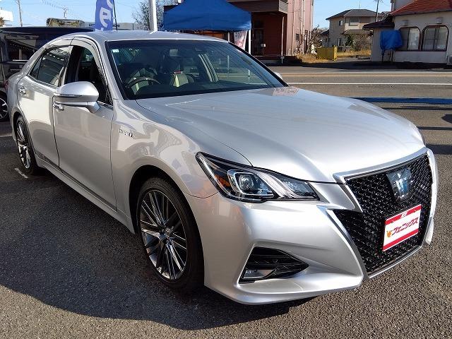 クラウンハイブリッド アスリートＳ　Ｊ－フロンティア☆ナビ☆黒革シート☆試乗ＯＫ☆　メーカーナビ☆ＤＶＤ再生☆Ｂｌｕｅｔｏｏｔｈ☆バックカメラ☆ナＴＣ☆専用ドラレコ☆専用レザー＆アルカンターラシート☆ハンドル＆シートヒータ☆プリクラッシュ☆レーダークルーズ☆オートハイビーム☆試乗ＯＫ（4枚目）