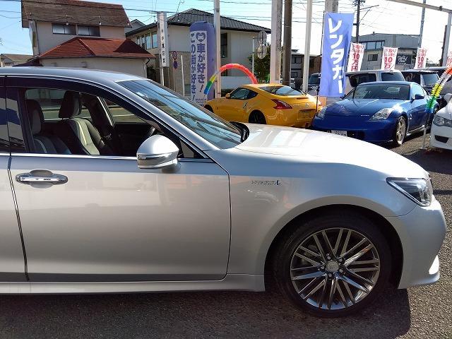 クラウンハイブリッド アスリートＳ　Ｊ－フロンティア☆ナビ☆黒革シート☆試乗ＯＫ☆　メーカーナビ☆ＤＶＤ再生☆Ｂｌｕｅｔｏｏｔｈ☆バックカメラ☆ナＴＣ☆専用ドラレコ☆専用レザー＆アルカンターラシート☆ハンドル＆シートヒータ☆プリクラッシュ☆レーダークルーズ☆オートハイビーム☆試乗ＯＫ（12枚目）