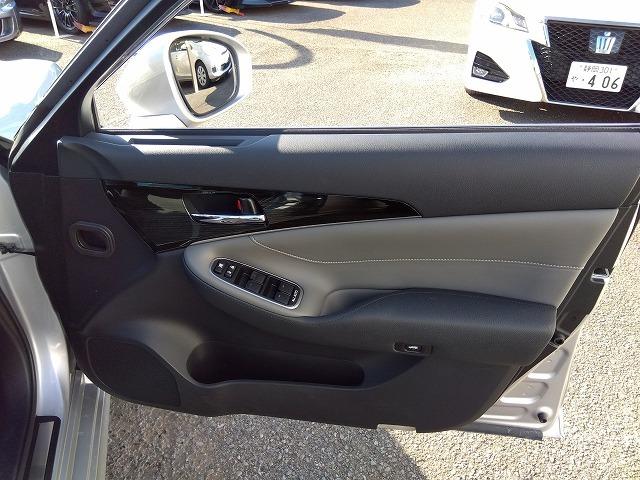 クラウンハイブリッド アスリートＳ　Ｊ－フロンティア☆ナビ☆黒革シート☆試乗ＯＫ☆　メーカーナビ☆ＤＶＤ再生☆Ｂｌｕｅｔｏｏｔｈ☆バックカメラ☆ナＴＣ☆専用ドラレコ☆専用レザー＆アルカンターラシート☆ハンドル＆シートヒータ☆プリクラッシュ☆レーダークルーズ☆オートハイビーム☆試乗ＯＫ（63枚目）