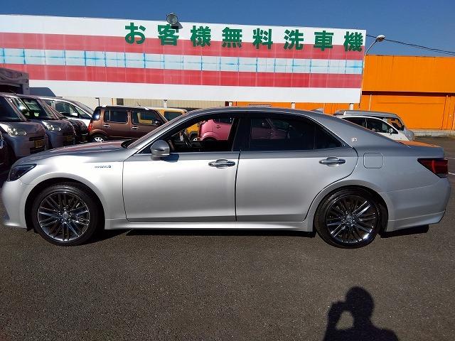 クラウンハイブリッド アスリートＳ　Ｊ－フロンティア☆ナビ☆黒革シート☆試乗ＯＫ☆　メーカーナビ☆ＤＶＤ再生☆Ｂｌｕｅｔｏｏｔｈ☆バックカメラ☆ナＴＣ☆専用ドラレコ☆専用レザー＆アルカンターラシート☆ハンドル＆シートヒータ☆プリクラッシュ☆レーダークルーズ☆オートハイビーム☆試乗ＯＫ（75枚目）