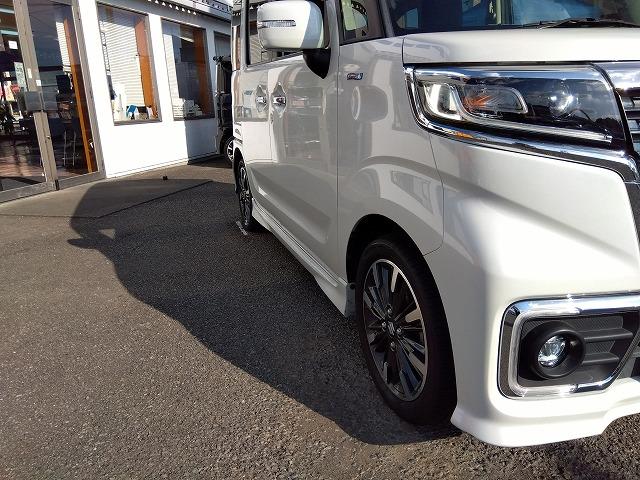 スペーシアカスタム ハイブリッドＸＳターボ☆８型ナビ☆修復歴無し☆禁煙車☆　８インチナビ・ＤＶＤ再生・ＣＤ録音・ＢＴｏｏｔｈ・Ｂカメラ・ＥＴＣ・前後ドラレコ・ハーフレザー＆ヒータ・パドルシフト・レーダーブレーキ・クルーズコント・ＬＥＤオートハイビーム・ＬＥＤフォグ・後方ソナー（21枚目）