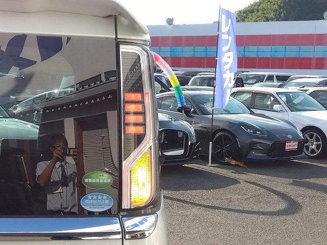 スペーシアカスタム ハイブリッドＸＳターボ☆８型ナビ☆修復歴無し☆禁煙車☆　８インチナビ・ＤＶＤ再生・ＣＤ録音・ＢＴｏｏｔｈ・Ｂカメラ・ＥＴＣ・前後ドラレコ・ハーフレザー＆ヒータ・パドルシフト・レーダーブレーキ・クルーズコント・ＬＥＤオートハイビーム・ＬＥＤフォグ・後方ソナー（31枚目）