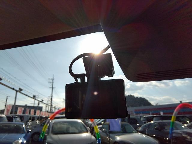 スペーシアカスタム ハイブリッドＸＳターボ☆８型ナビ☆修復歴無し☆禁煙車☆　８インチナビ・ＤＶＤ再生・ＣＤ録音・ＢＴｏｏｔｈ・Ｂカメラ・ＥＴＣ・前後ドラレコ・ハーフレザー＆ヒータ・パドルシフト・レーダーブレーキ・クルーズコント・ＬＥＤオートハイビーム・ＬＥＤフォグ・後方ソナー（67枚目）