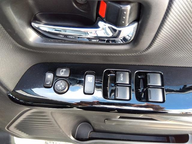 スペーシアカスタム ハイブリッドＸＳターボ☆８型ナビ☆修復歴無し☆禁煙車☆　８インチナビ・ＤＶＤ再生・ＣＤ録音・ＢＴｏｏｔｈ・Ｂカメラ・ＥＴＣ・前後ドラレコ・ハーフレザー＆ヒータ・パドルシフト・レーダーブレーキ・クルーズコント・ＬＥＤオートハイビーム・ＬＥＤフォグ・後方ソナー（72枚目）