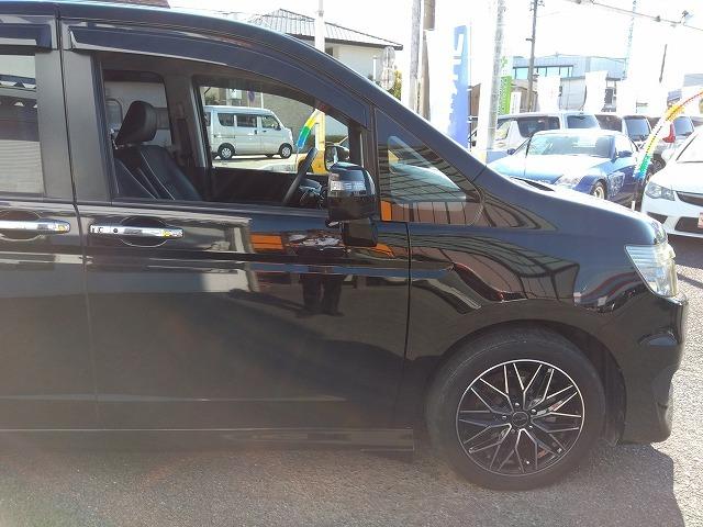 ステップワゴンスパーダ Ｚクールスピリット☆ナビ☆後席Ｍ☆半革Ｓ☆両電動Ｄ☆試乗ＯＫ　☆ナビ☆ＤＶＤ再生☆ＴＶ☆バックモニター☆後席モニター☆両側パワースライドドア☆黒ハーフレザーシート☆クルーズコントロール☆パドルシフト☆アルミホイール☆スマートキー☆走行５．１万ｋｍ☆試乗出来ます☆（12枚目）